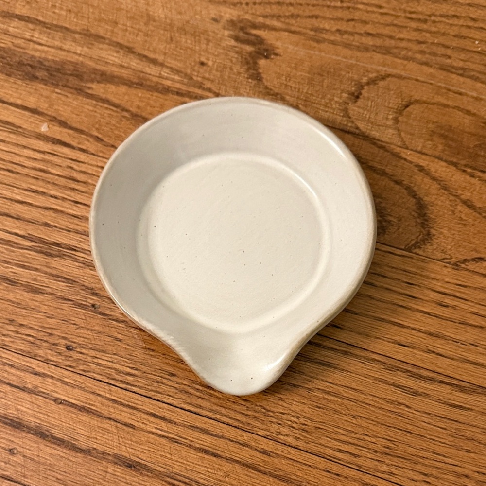 NEW Hearth & Hand with Magnolia Cream Ceramic Spoon Rest Stoneware
